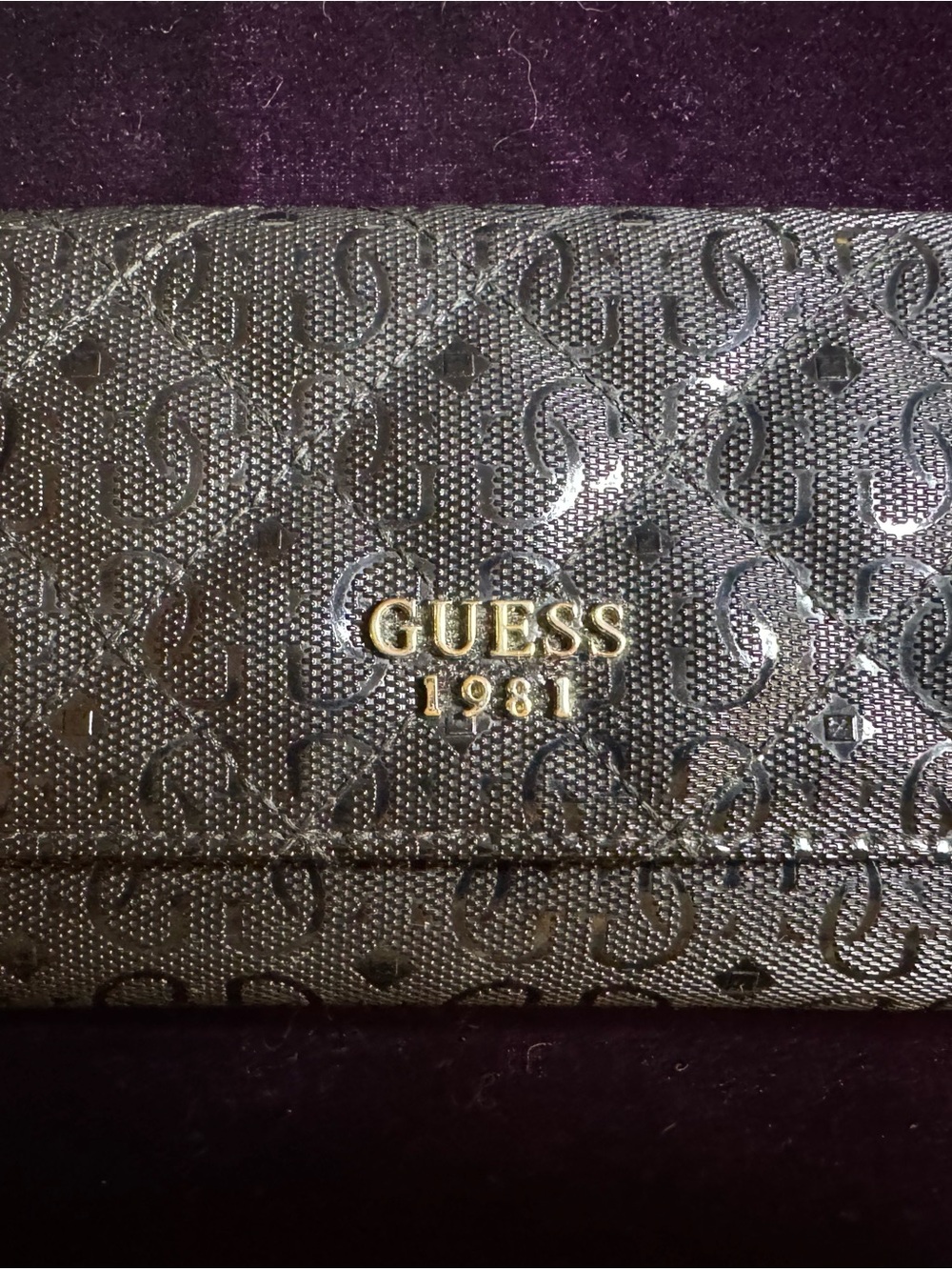 Guess Black Quilted Patent Logo Wallet - Picture 2 of 4
